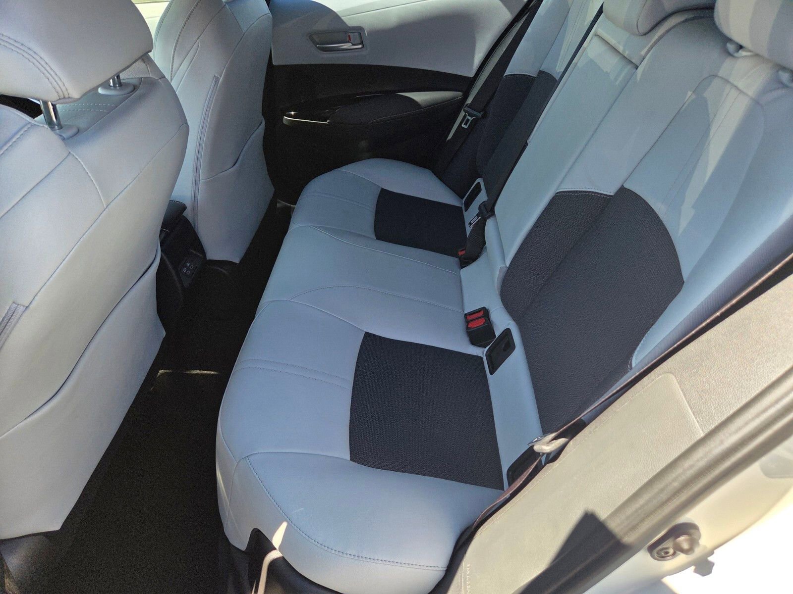 Used 2024 Toyota Corolla XSE image 19