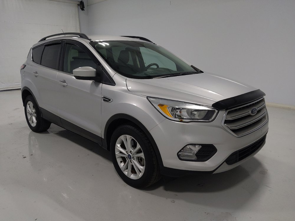 Used 2018 Ford Escape SE image 13