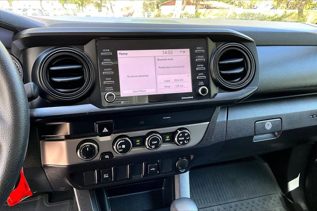 Used 2020 Toyota Tacoma SR AWD/4WD image 8