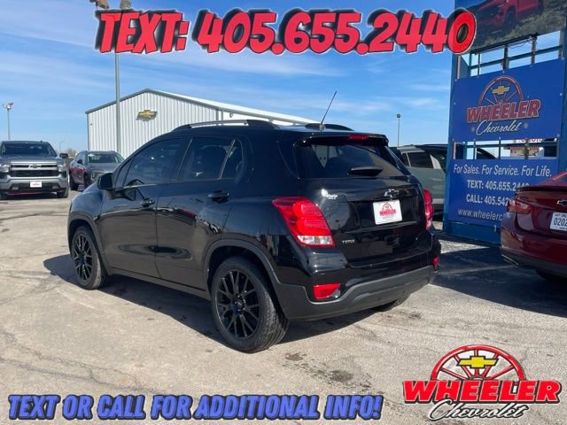 Used 2022 Chevrolet Trax LT w/ Midnight Edition image 6