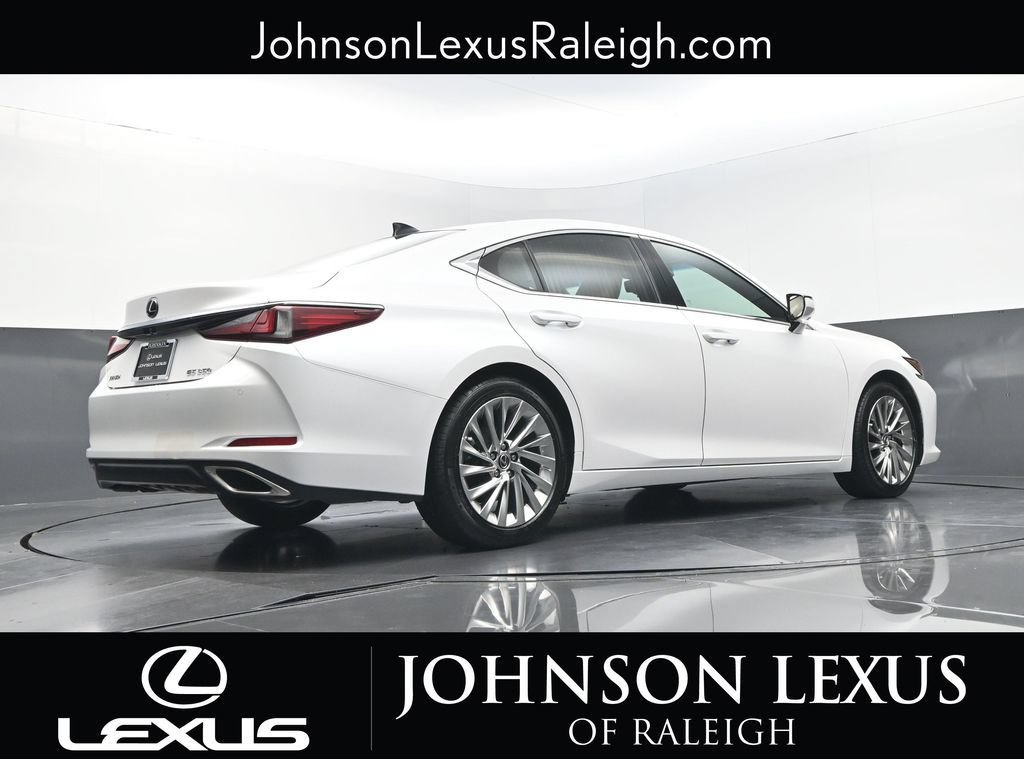 Used 2019 Lexus ES 350 Ultra Luxury w/ Accessory Package FWD image 20
