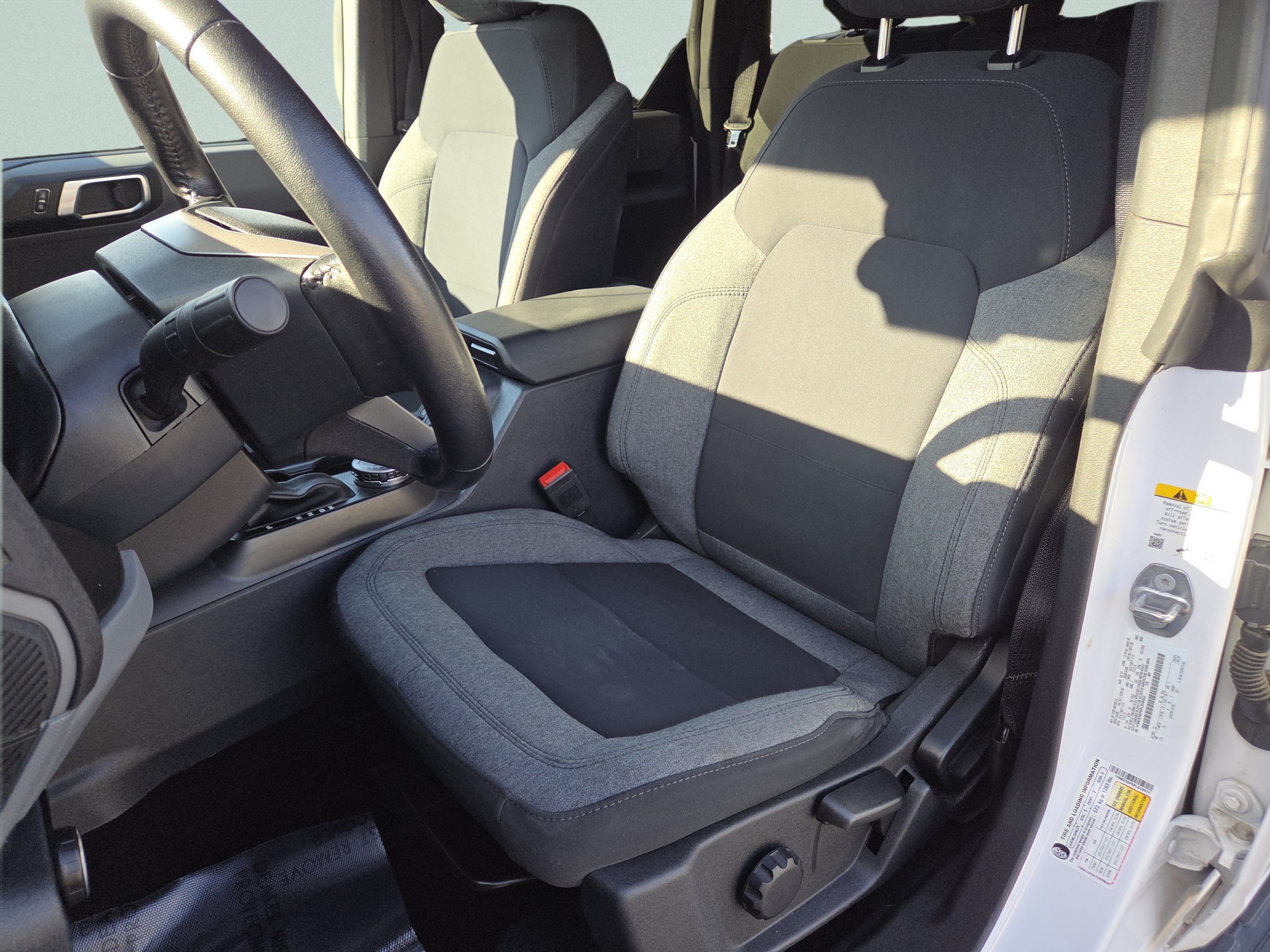 Used 2023 Ford Bronco Big Bend AWD/4WD image 6