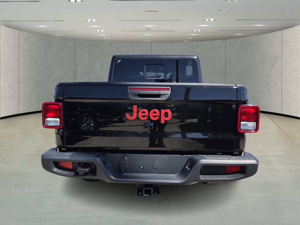 Used 2022 Jeep Gladiator Sport image 4