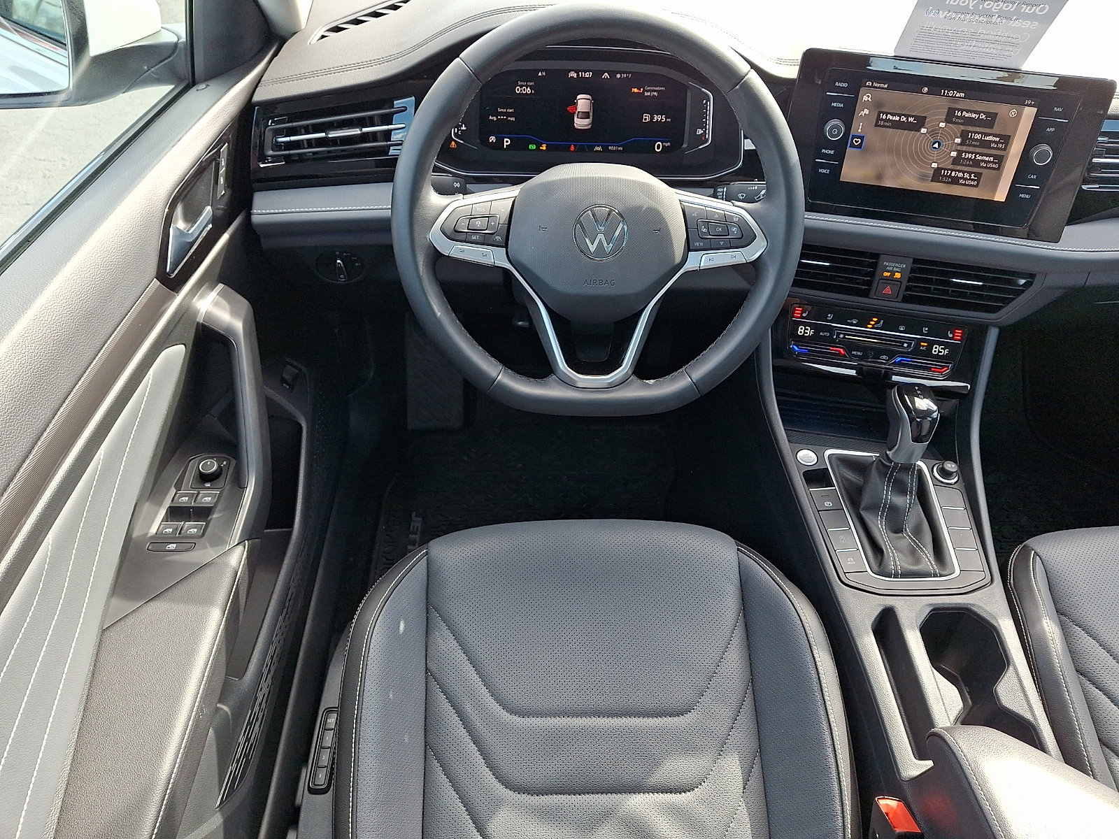 Certified 2025 Volkswagen Jetta SEL image 11