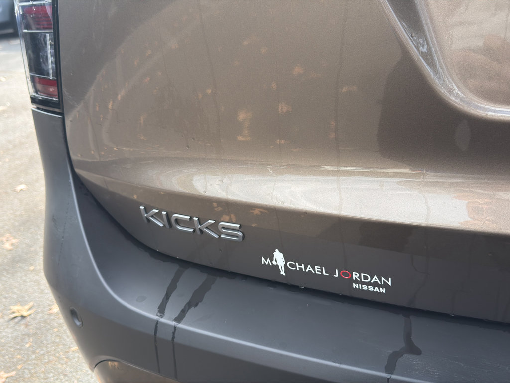 New 2026 Nissan Kicks SR w/ Cold Weather Package image 14