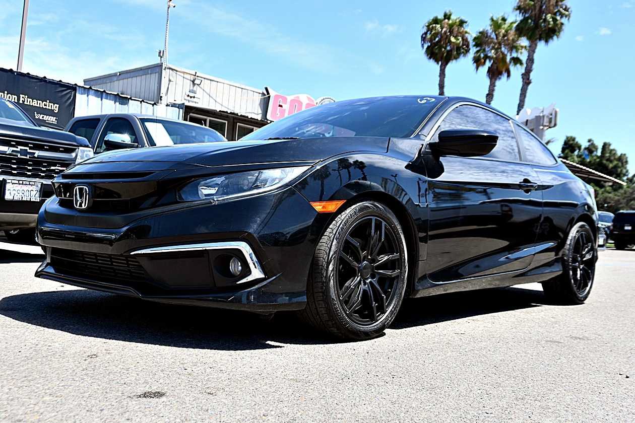 Used 2019 Honda Civic EX image 1