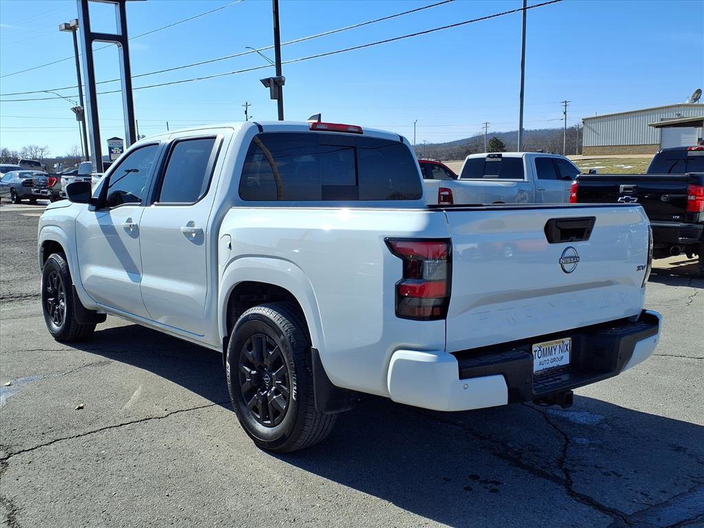 Used 2024 Nissan Frontier SV w/ SV Convenience Package image 2