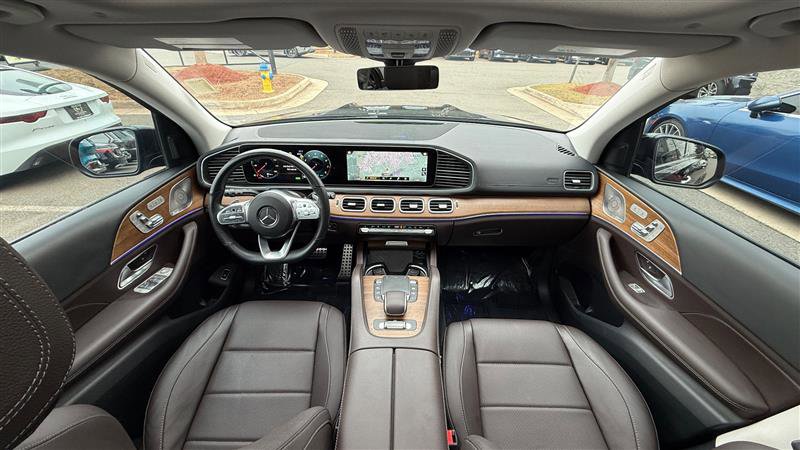 Used 2023 Mercedes-Benz GLS 450 4MATIC w/ AMG Line Exterior image 24