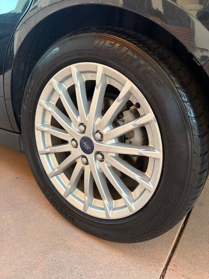 Used 2013 Ford C-MAX Energi SEL image 52