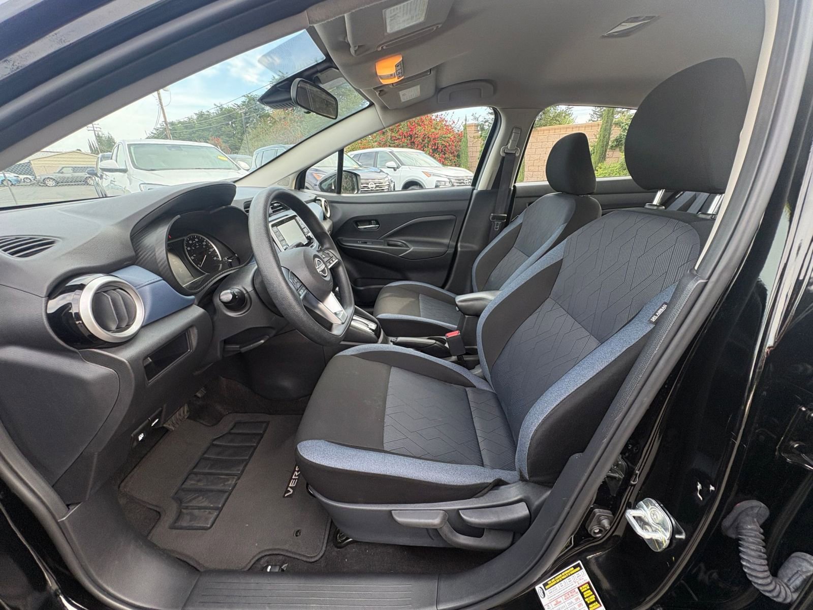 Used 2025 Nissan Versa SV w/ Trunk Package image 24