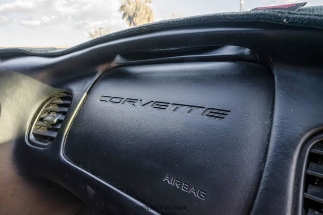 Used 2004 Chevrolet Corvette Z06 w/ Memory Package RWD image 33