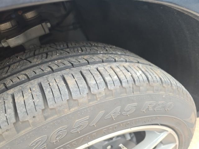 Used 2024 Porsche Macan image 4