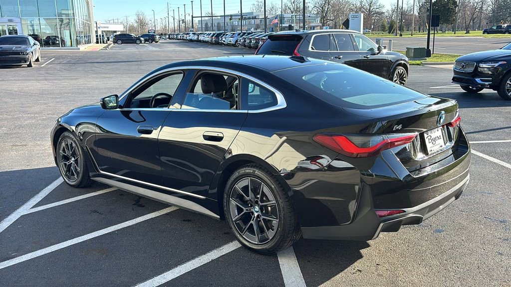 Used 2024 BMW i4 xDrive40i image 4