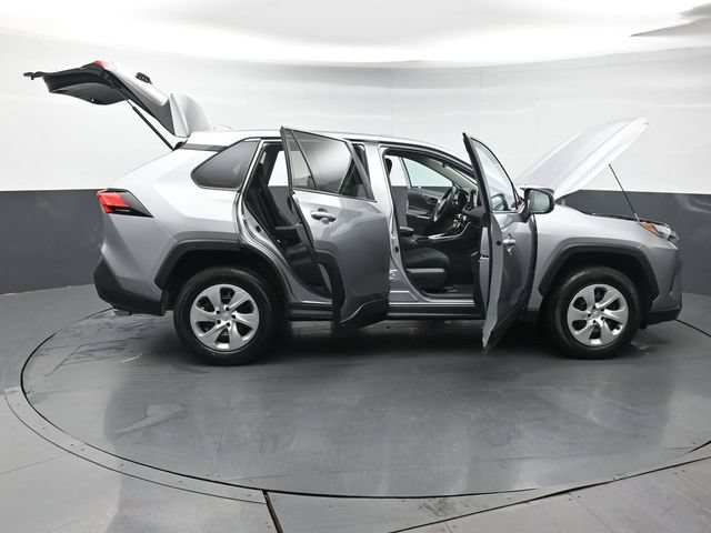 Certified 2023 Toyota RAV4 LE AWD/4WD image 48
