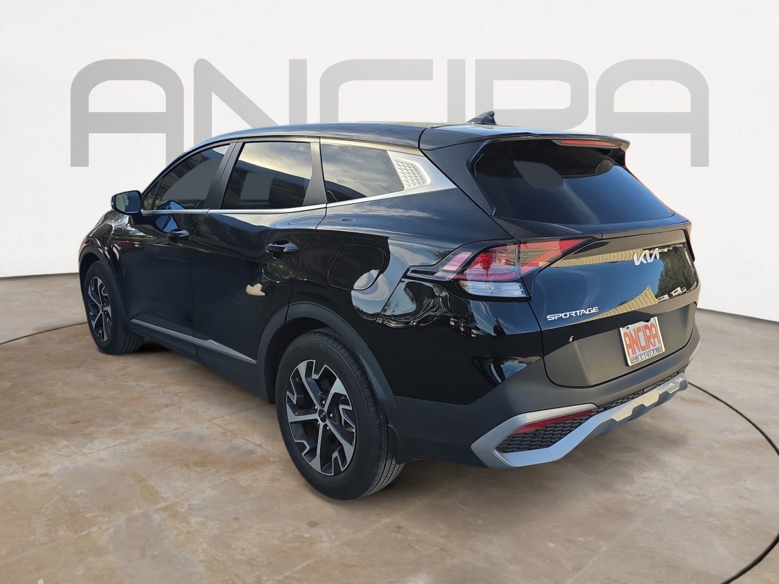 Used 2023 Kia Sportage EX image 6