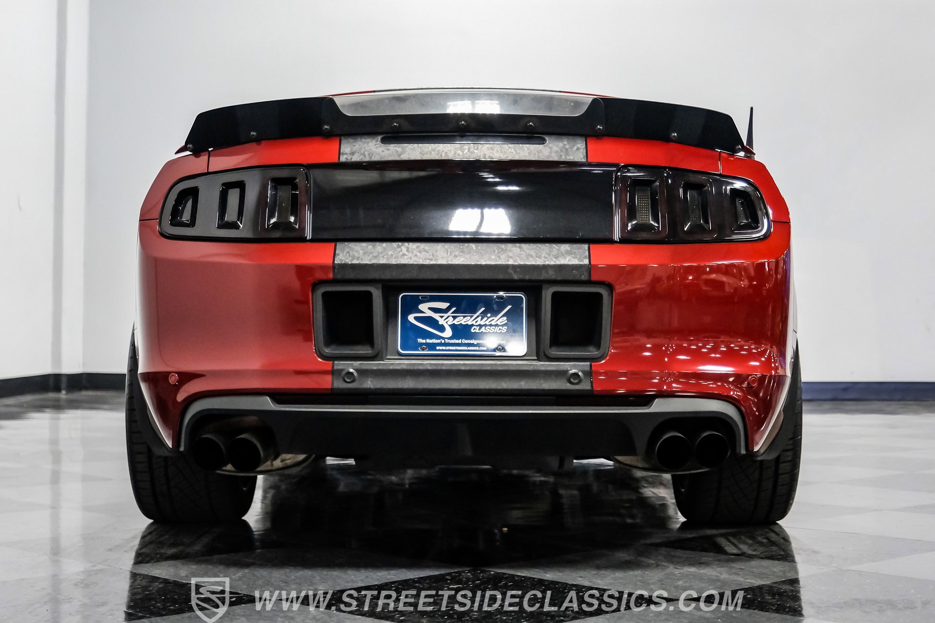 Used 2014 Ford Mustang GT Premium RWD image 32