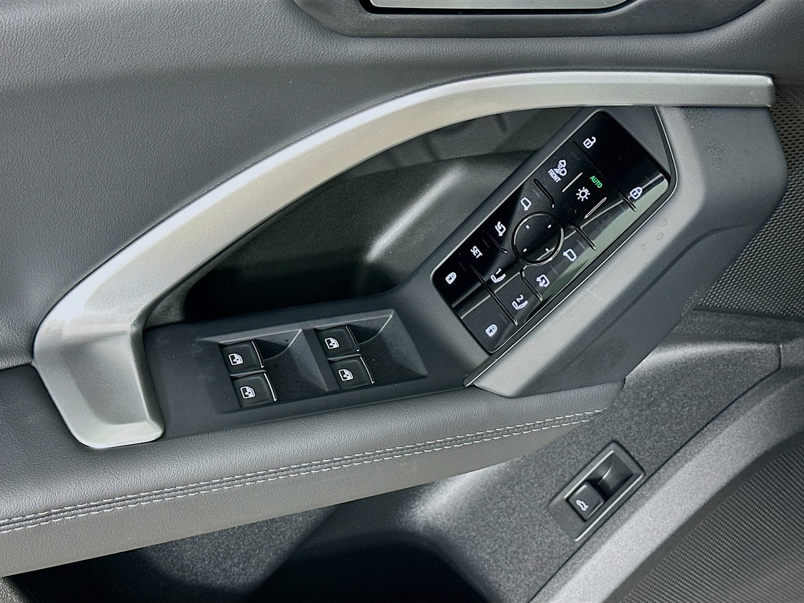 New 2026 Audi Q5 Premium Plus AWD/4WD image 18