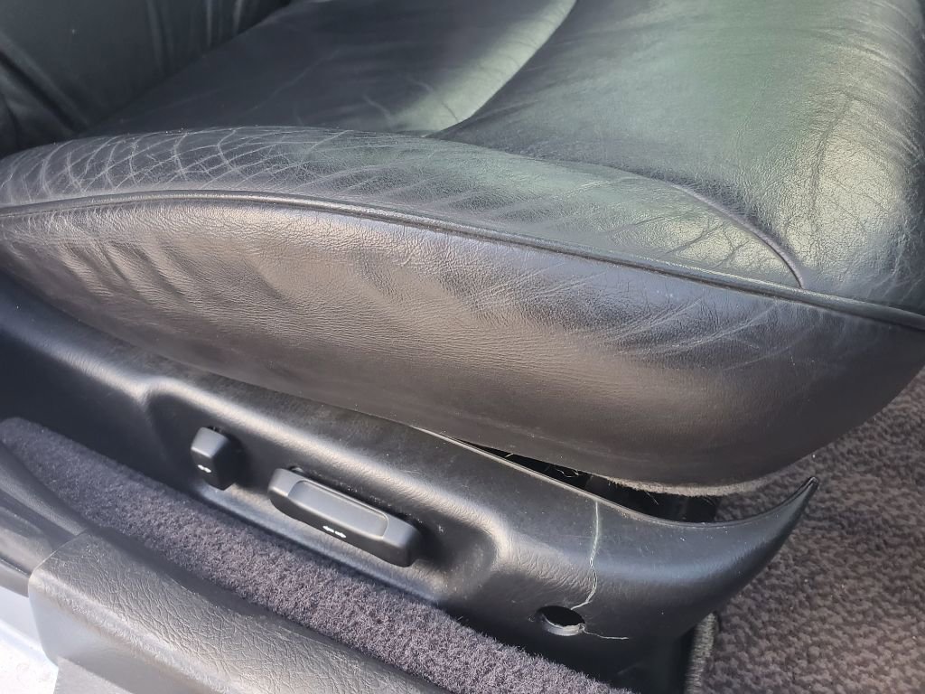 Used 1999 Acura RL FWD image 39