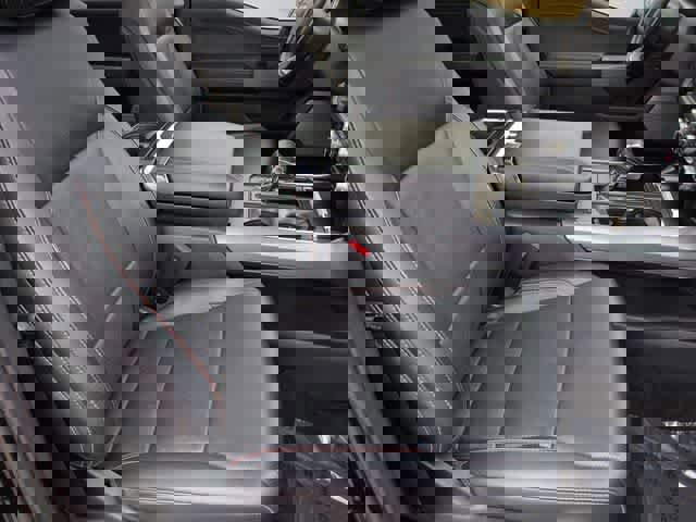 Used 2022 Ford F150 Lariat w/ Equipment Group 502A High image 23