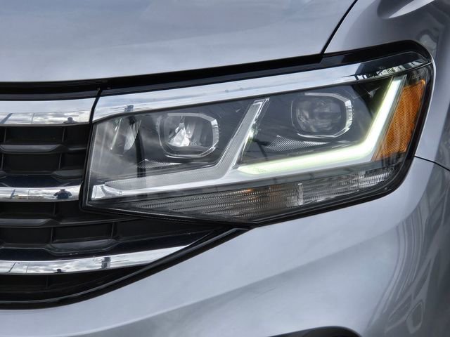 Used 2023 Volkswagen Atlas SE image 40