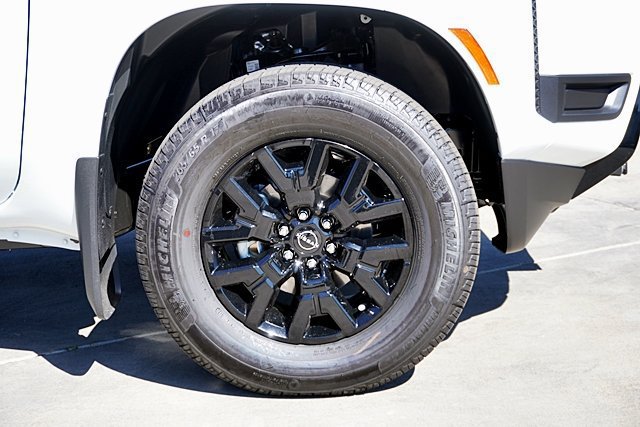 New 2027 Nissan Frontier SV w/ All-Weather Content Package AWD/4WD image 14