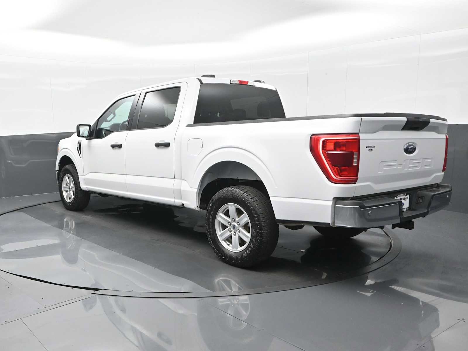 Used 2022 Ford F150 XLT w/ Equipment Group 301A Mid image 6