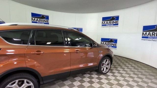 Used 2017 Ford Escape Titanium w/ Equipment Group 301A AWD/4WD image 2
