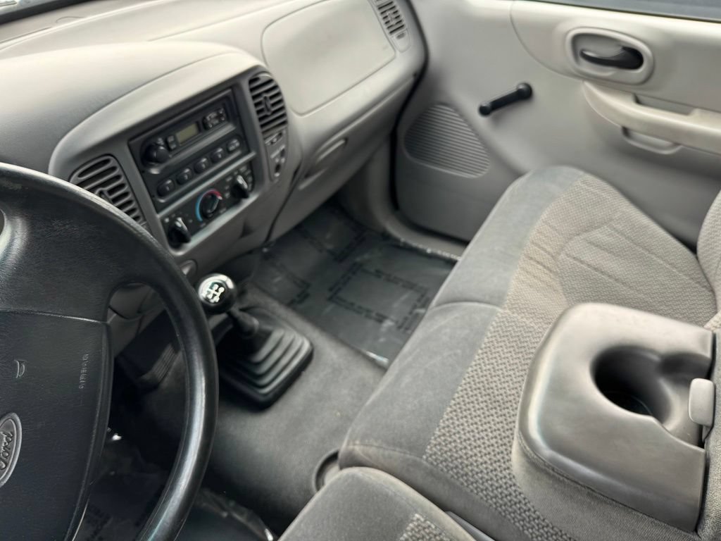 Used 2000 Ford F150 2WD Regular Cab image 5