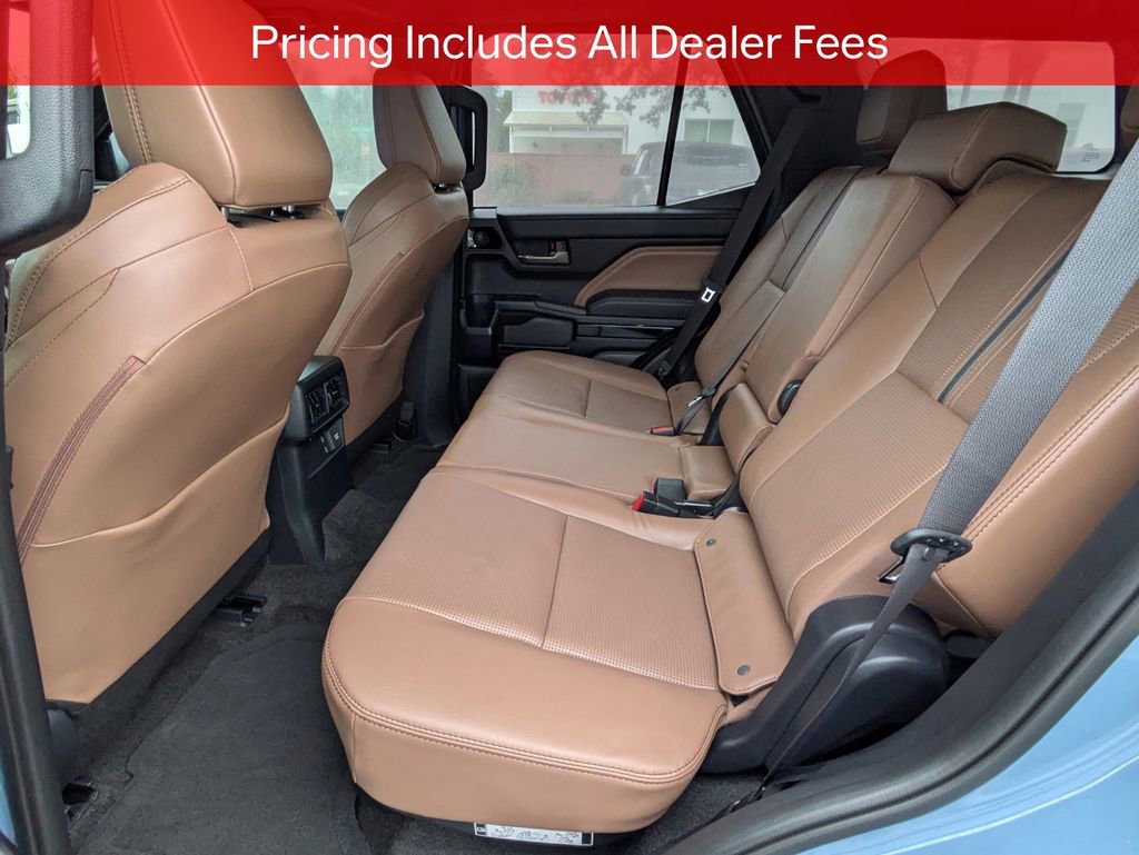 Certified 2025 Toyota 4Runner Limited AWD/4WD image 15