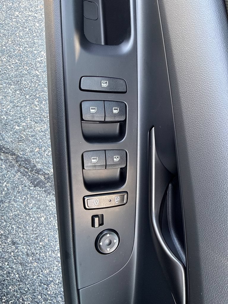 New 2026 Hyundai Elantra SEL Sport FWD image 10