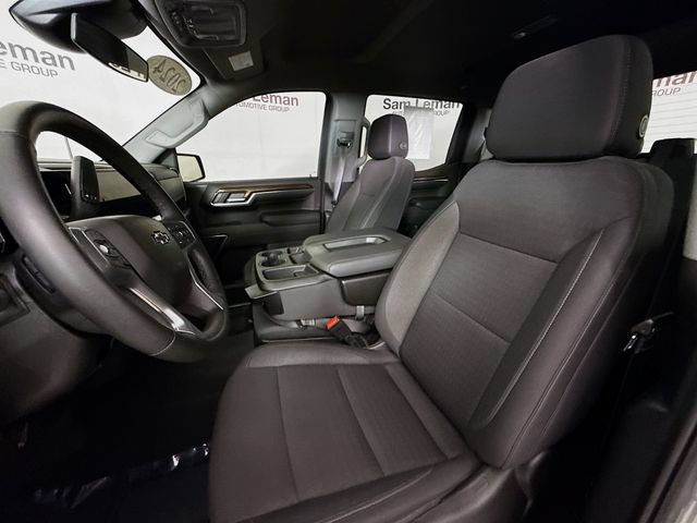 Used 2024 Chevrolet Silverado 1500 RST w/ Z71 Off-Road Package AWD/4WD image 23