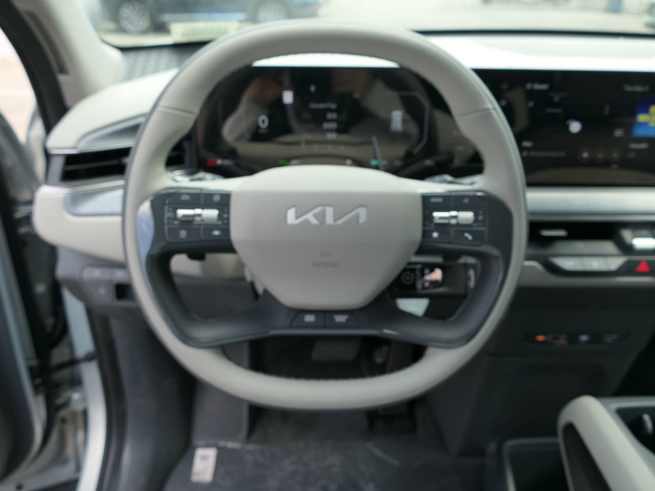 New 2026 Kia EV9 Wind image 17