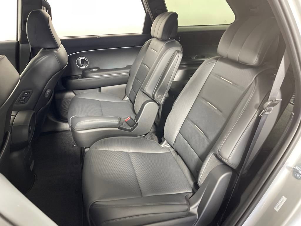 New 2026 Hyundai Palisade Calligraphy image 13