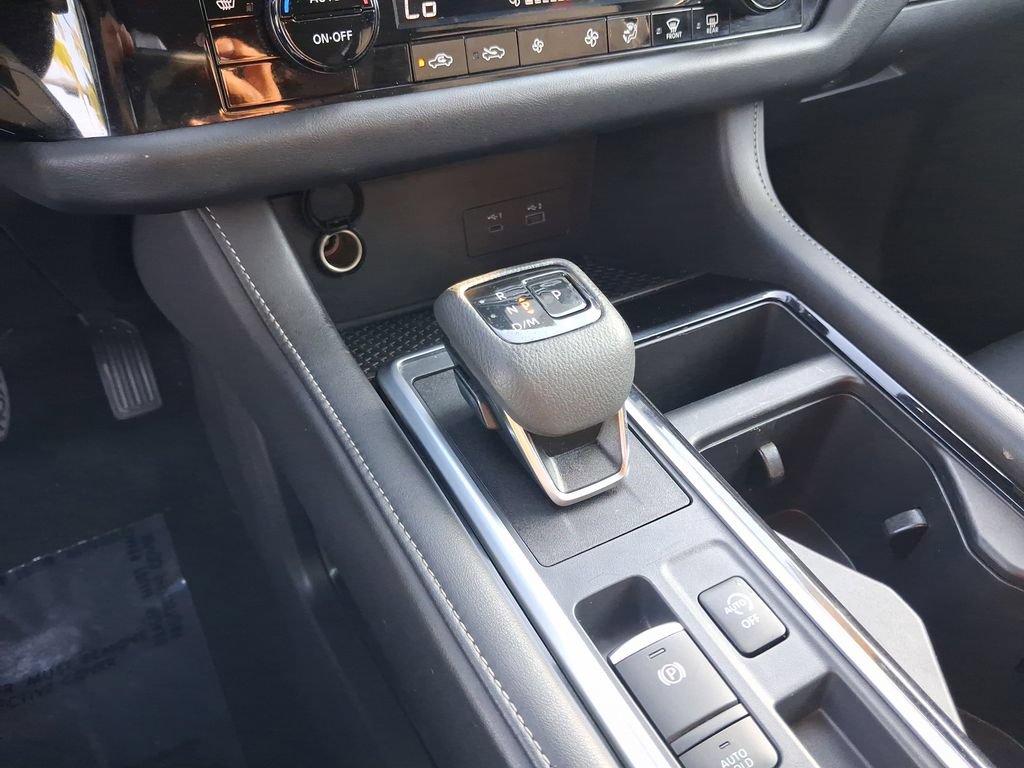 Used 2024 Nissan Pathfinder SV FWD image 22