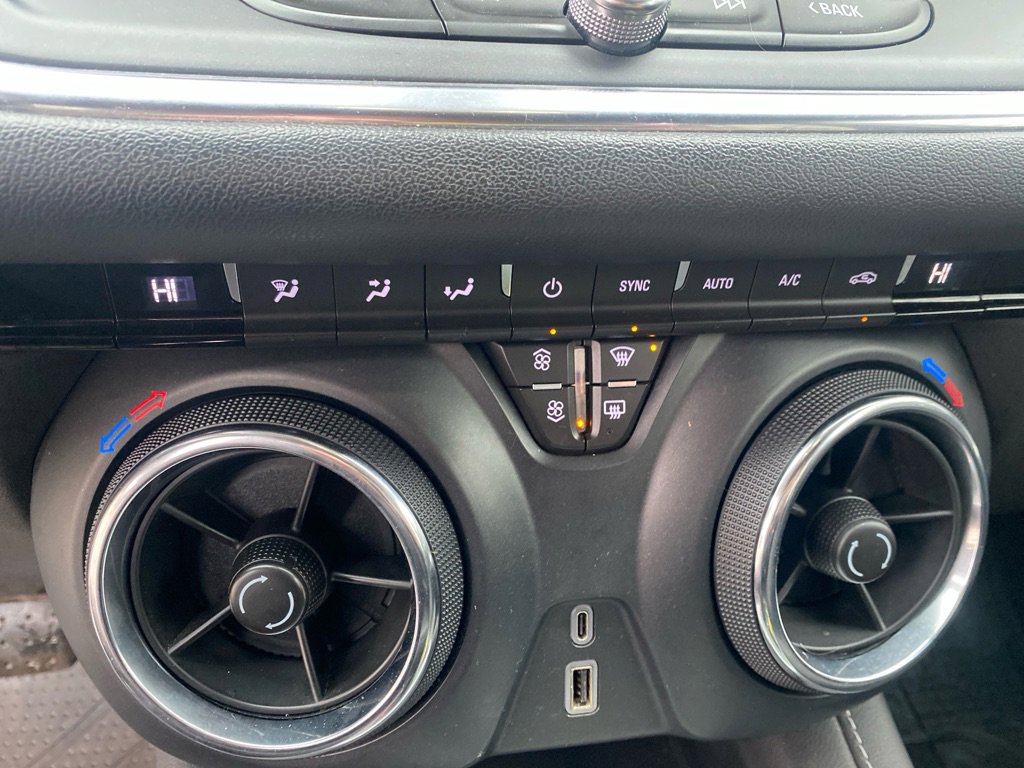 Used 2023 Chevrolet Blazer LT w/ Driver Confidence Package image 16