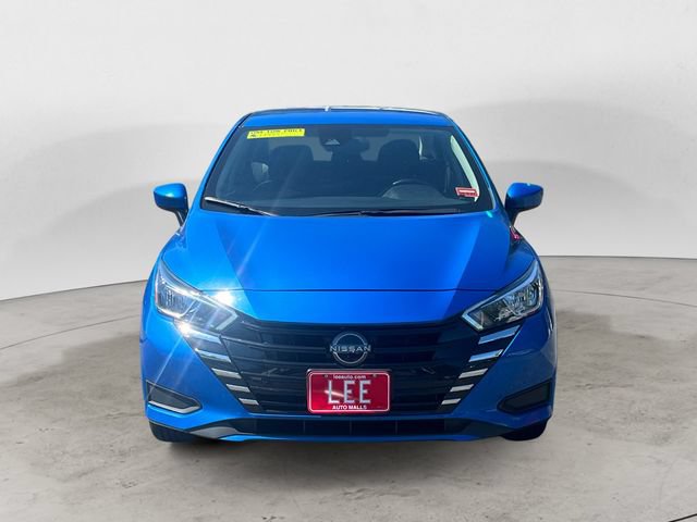 Used 2024 Nissan Versa SV FWD image 8