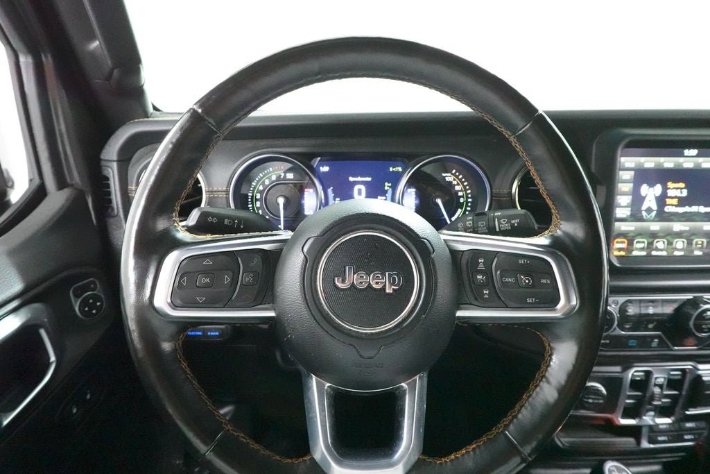 Used 2021 Jeep Wrangler Unlimited Sahara AWD/4WD image 12