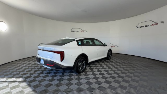 New 2026 Kia K4 FWD image 8