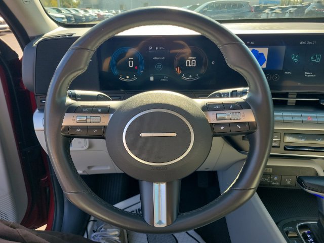 Used 2025 Hyundai Kona SEL AWD/4WD image 30