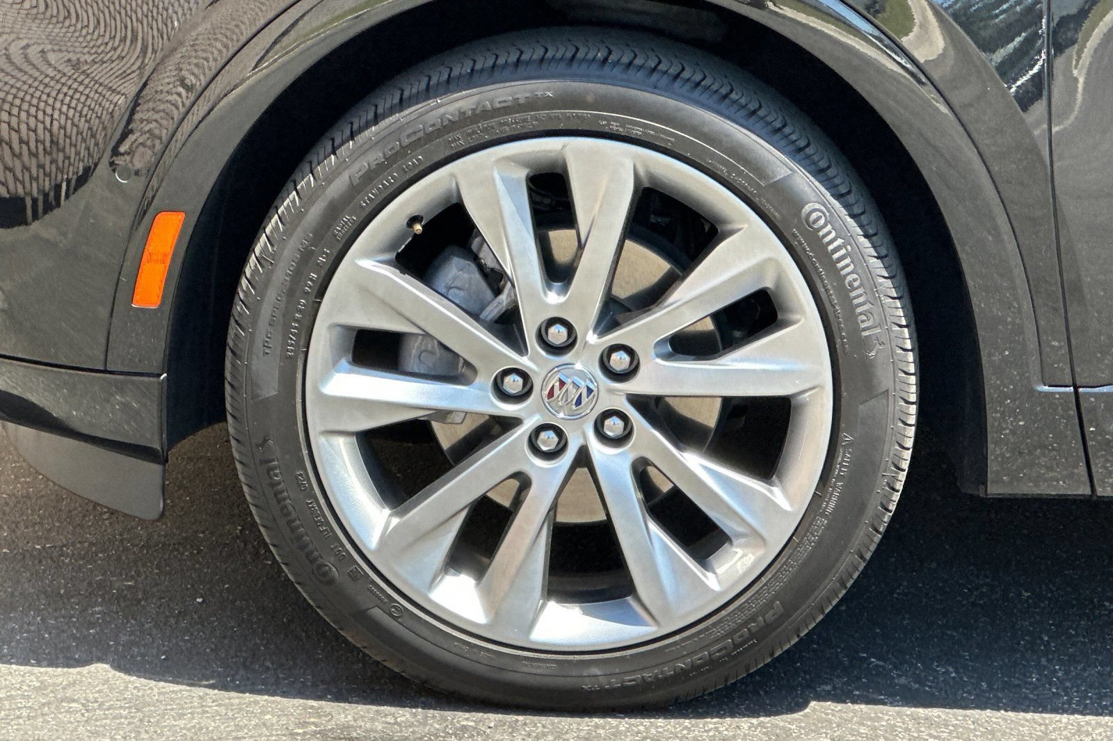 Certified 2023 Buick Envision Avenir AWD/4WD image 28