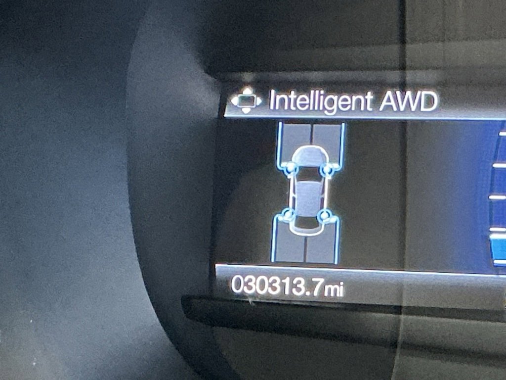 Used 2024 Ford Edge Titanium image 5