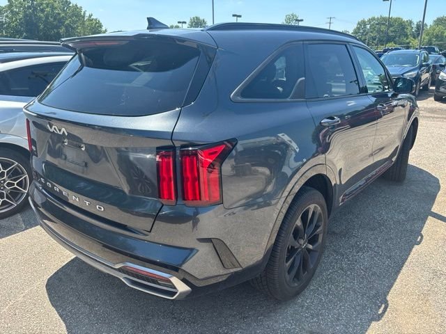 Used 2022 Kia Sorento SX AWD/4WD image 4