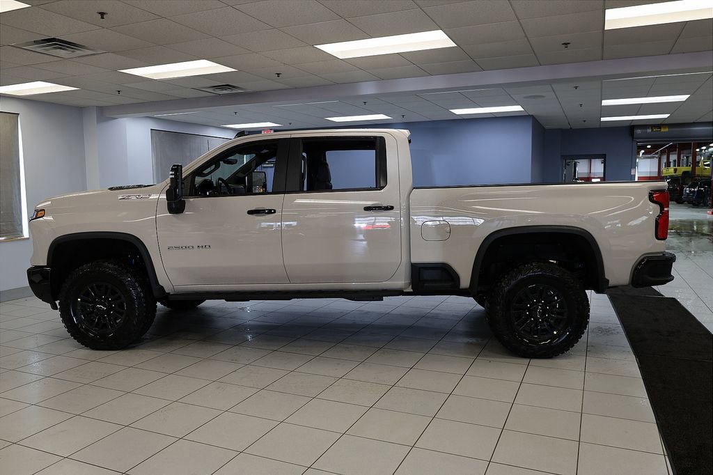 New 2026 Chevrolet Silverado 2500 ZR2 w/ Snow Plow Prep/Camper Package image 2