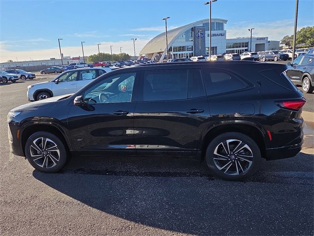 New 2026 Buick Enclave Sport Touring w/ Power Package image 2