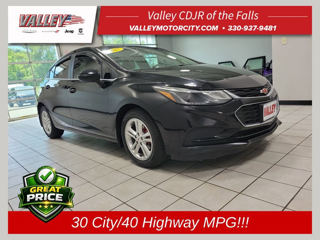 Used 2017 Chevrolet Cruze LT