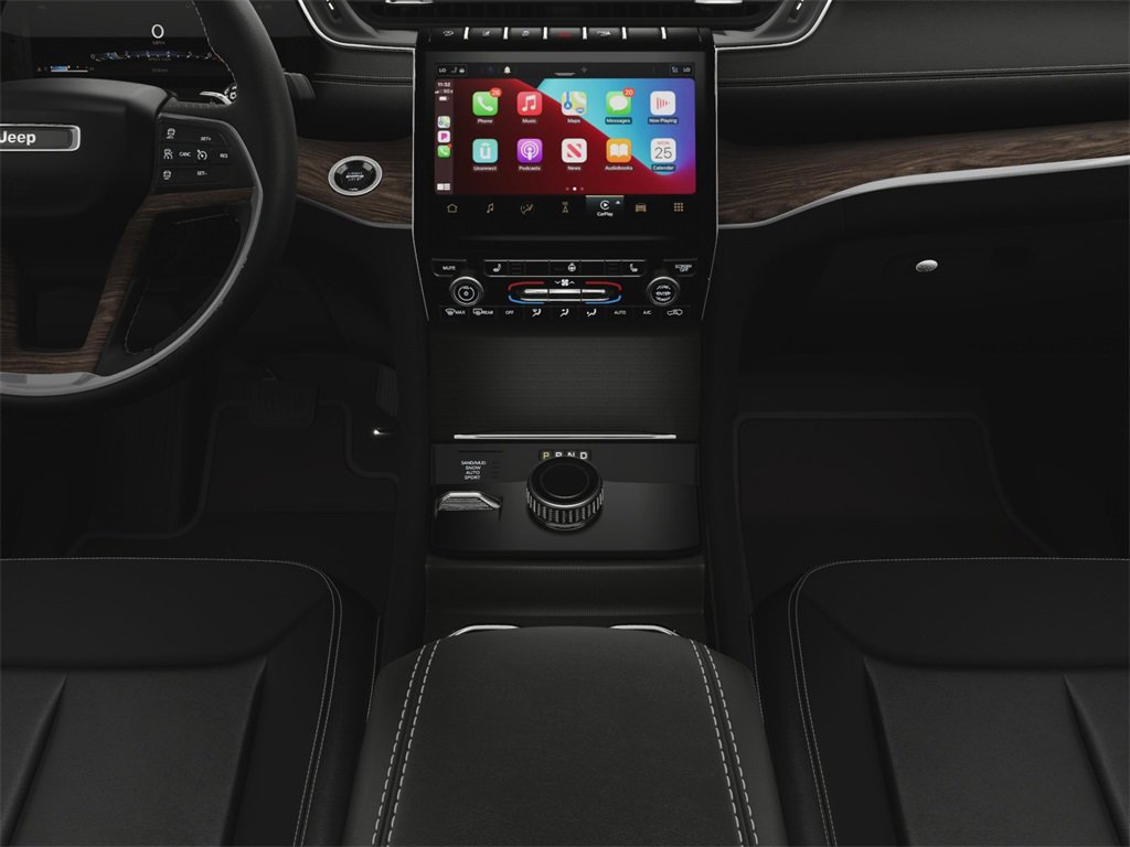 New 2025 Jeep Grand Cherokee L Limited image 16