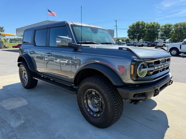 Used 2024 Ford Bronco Outer Banks AWD/4WD image 4