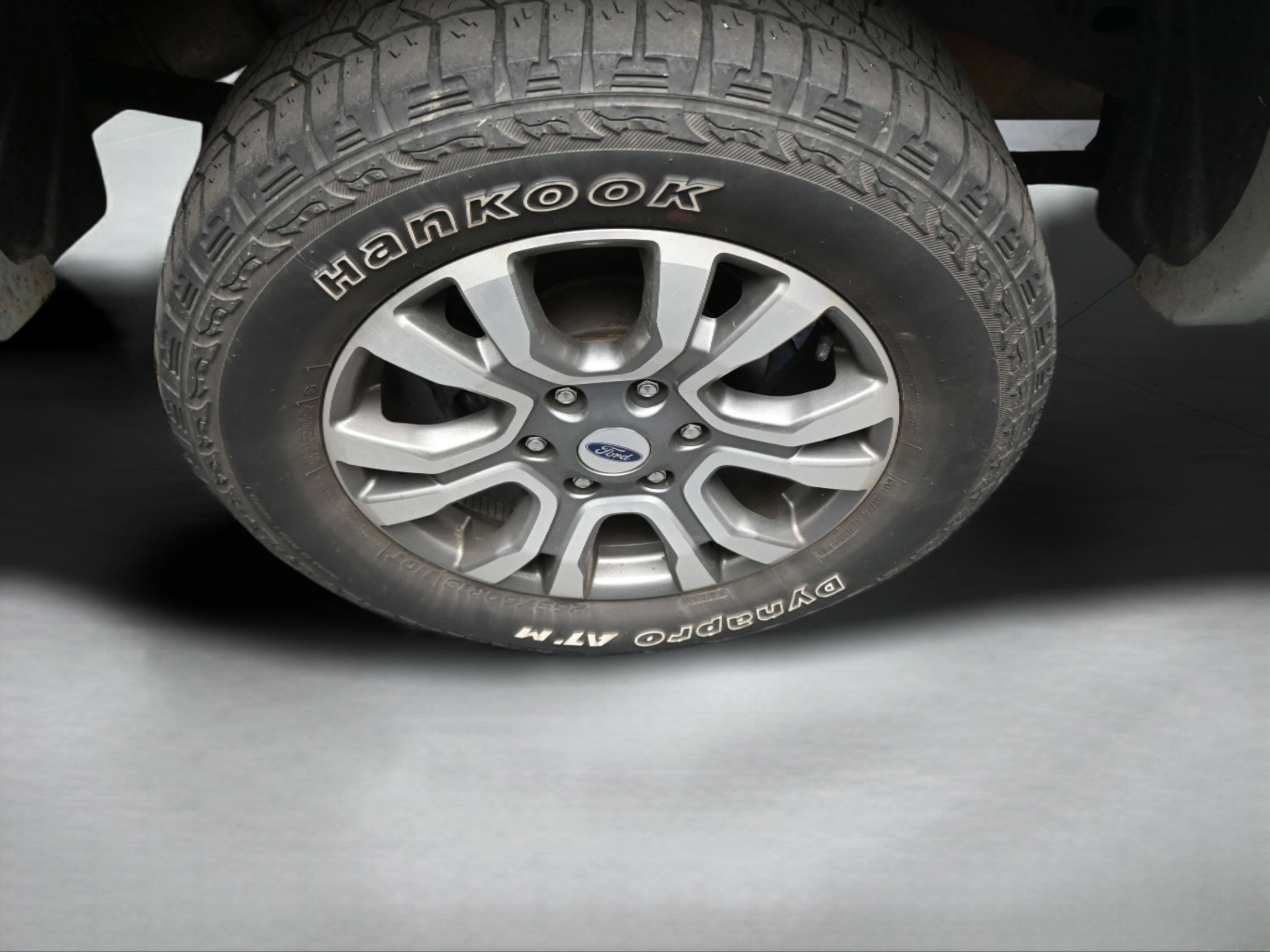 Used 2022 Ford Ranger Lariat w/ Equipment Group 501A High image 39