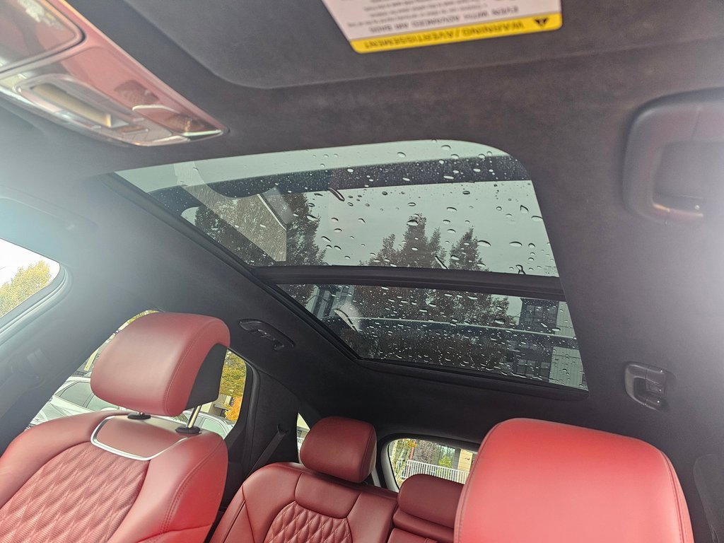 Certified 2025 Genesis GV70 3.5T Sport w/ Sport Advanced Package image 10