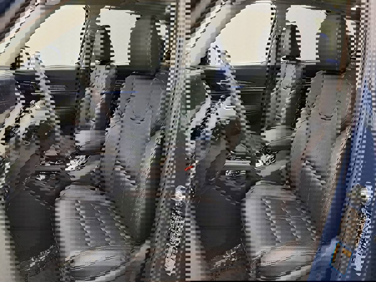 Used 2024 Kia Telluride SX image 11